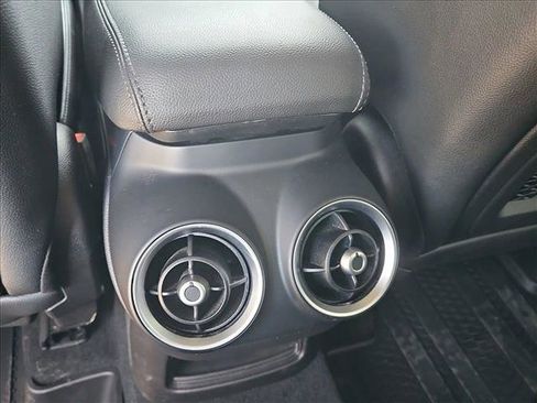 Used 2020 Alfa Romeo Stelvio Ti Sport image 18