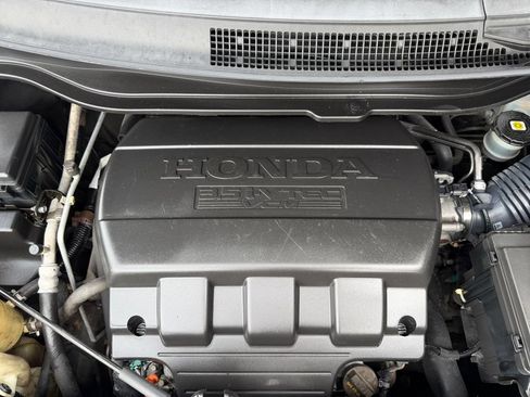 Used 2016 Honda Odyssey Touring image 19