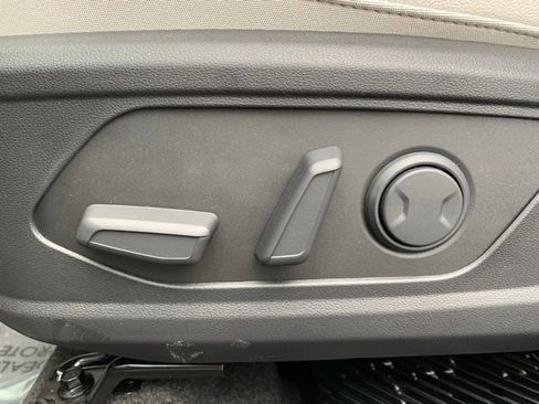 New 2026 Hyundai Tucson Limited image 14