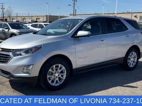 Used 2021 Chevrolet Equinox LT FWD image 4