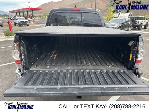 Used 2012 Toyota Tacoma 4x4 Double Cab w/ TRD Off-Road Pkg image 7