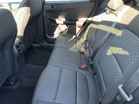 Used 2025 Ford Escape Active FWD image 21