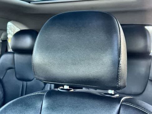 Used 2022 Kia Sorento SX Prestige image 26