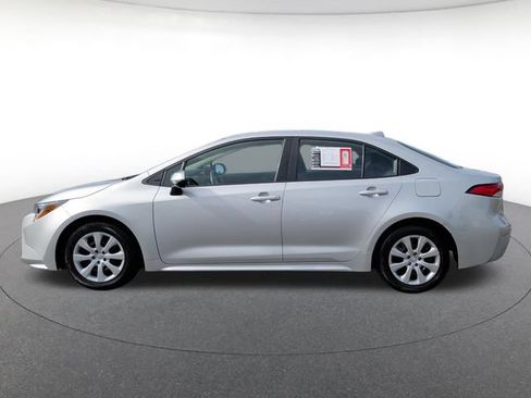Used 2024 Toyota Corolla LE FWD image 3