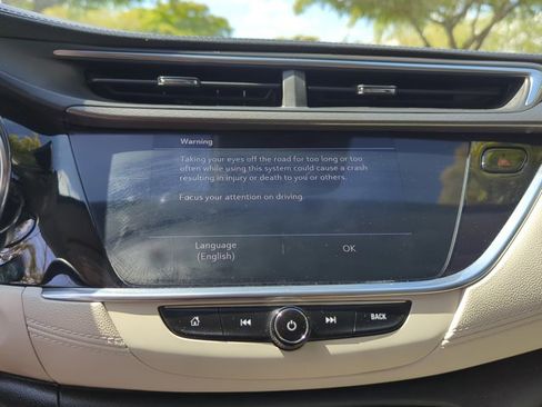 Used 2020 Buick Encore GX Essence w/ Advanced Technology Package image 20