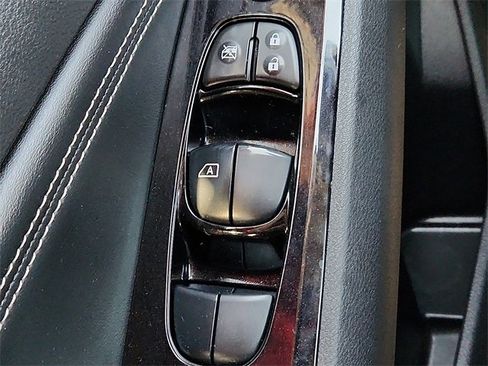 Used 2023 Nissan Altima 2.5 SL image 22