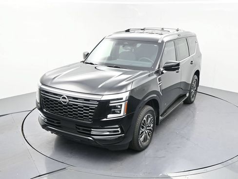 Used 2025 Nissan Armada SL w/ Captain's Chari Seat Package AWD/4WD image 19