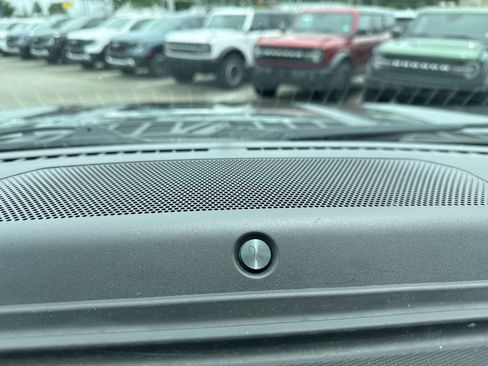 Certified 2022 Ford F150 Lariat w/ Equipment Group 502A High image 36