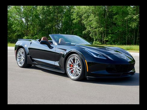 Used 2019 Chevrolet Corvette Z06 RWD image 1