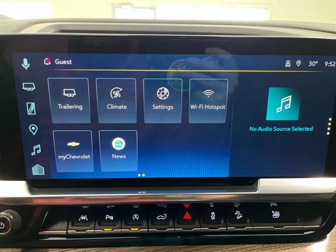 Used 2022 Chevrolet Silverado 1500 LT Trail Boss w/ LT Trail Boss Premium Package image 43