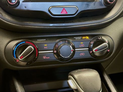 Used 2021 Kia Soul GT-Line image 10