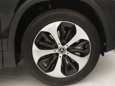 New 2026 Mercedes-Benz GLA 250 image 13