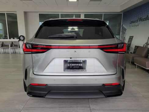 Certified 2025 Lexus NX 350h AWD w/ Cold Area Package image 5