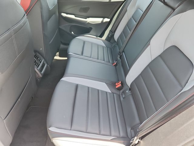 New 2026 Volkswagen GTI SE FWD image 22