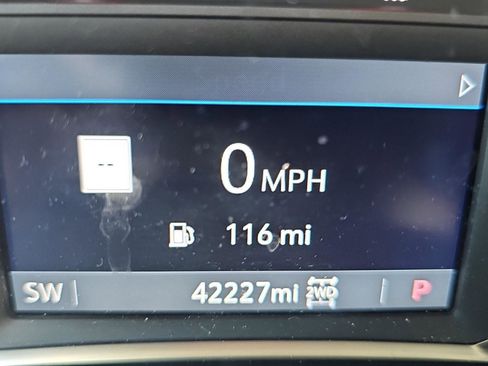 Used 2023 GMC Acadia AT4 w/ Preferred Package AWD/4WD image 10