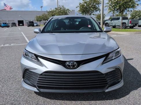 Certified 2022 Toyota Camry LE FWD image 9