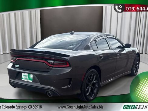 Used 2022 Dodge Charger R/T w/ Driver Convenience Group RWD image 5