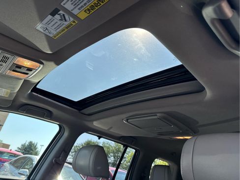 Used 2013 Honda Pilot Touring image 10