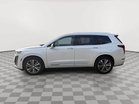 Used 2021 Cadillac XT6 Premium Luxury AWD/4WD image 4
