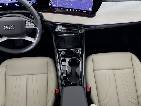 New 2026 Audi Q3 quattro 2.0T image 18