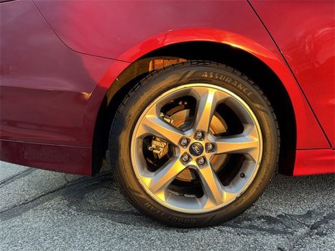 Used 2014 Ford Fusion SE w/ Equipment Group 201A image 11