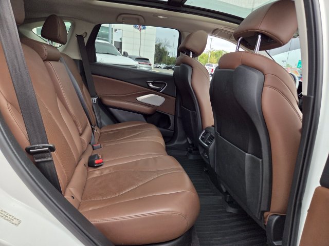 Used 2019 Acura RDX w/ Technology Package AWD/4WD image 17