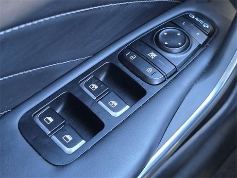 Certified 2022 Kia Stinger GT2 w/ Scorpion Package image 32