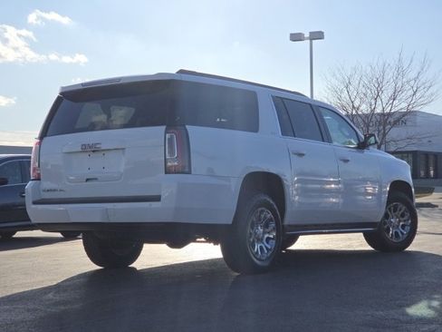 Used 2017 GMC Yukon XL SLT w/ Open Road Package image 13