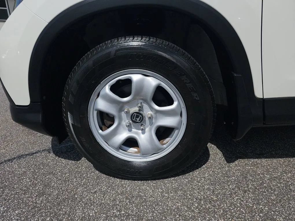 Used 2014 Honda CR-V LX image 17