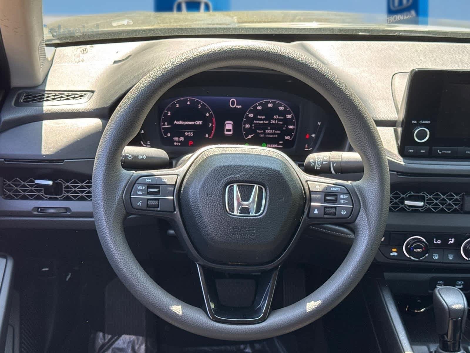 Used 2025 Honda Accord SE image 17