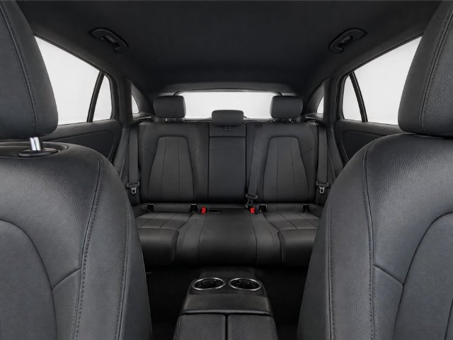 Used 2021 Mercedes-Benz GLA 250 4MATIC image 24