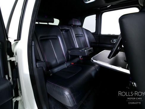 Used 2019 Rolls-Royce Cullinan image 28