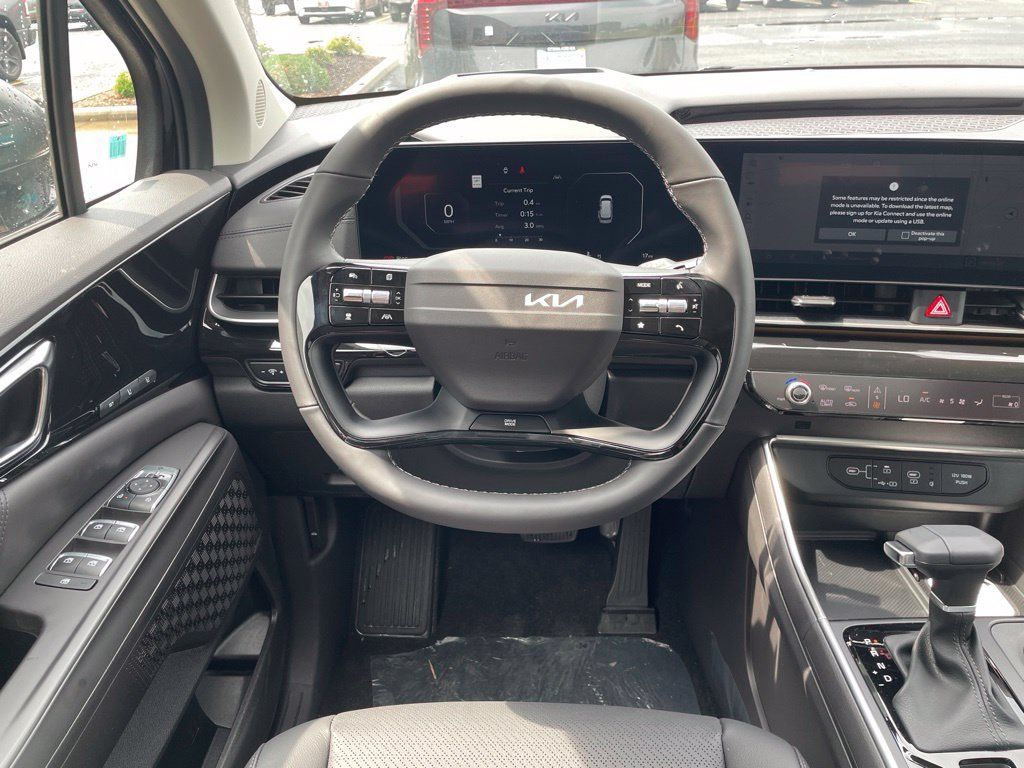 New 2027 Kia Carnival SX Prestige FWD image 13