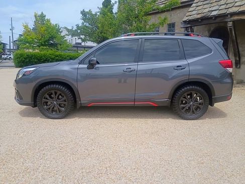 Used 2022 Subaru Forester Sport AWD/4WD image 6