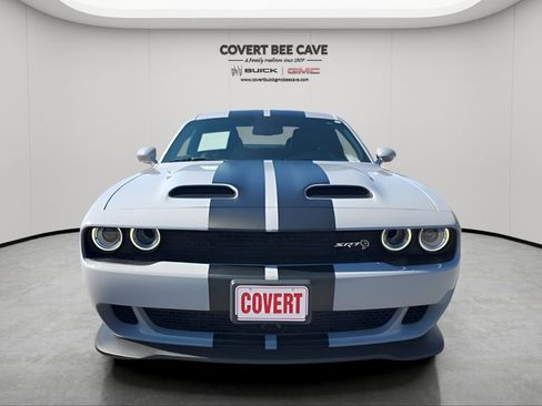 Used 2022 Dodge Challenger SRT Hellcat w/ Plus Package image 2
