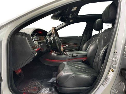 Used 2016 Mercedes-Benz Maybach S 600 image 28