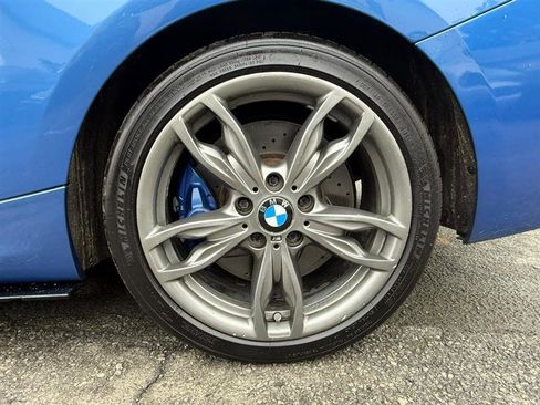 Used 2015 BMW M235i xDrive Coupe image 9