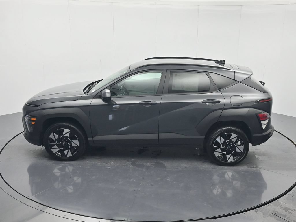 Used 2024 Hyundai Kona SEL AWD/4WD image 35