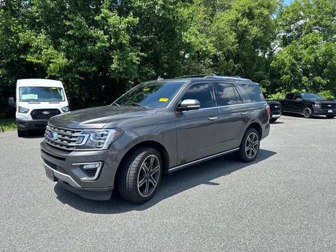 Used 2021 Ford Expedition Limited AWD/4WD image 3