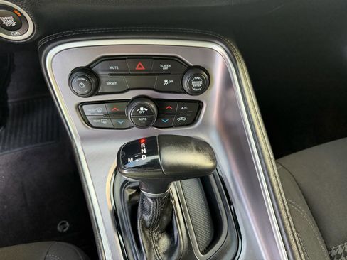 Used 2019 Dodge Challenger SXT w/ Blacktop Package image 11