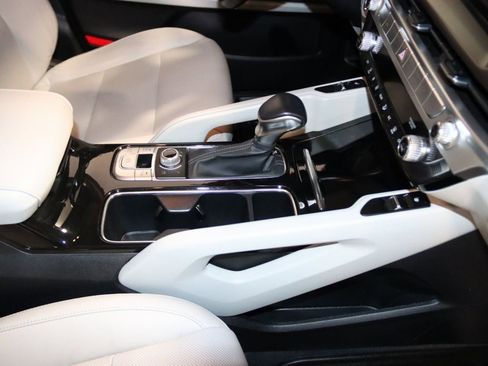 Used 2023 Kia Telluride S image 56