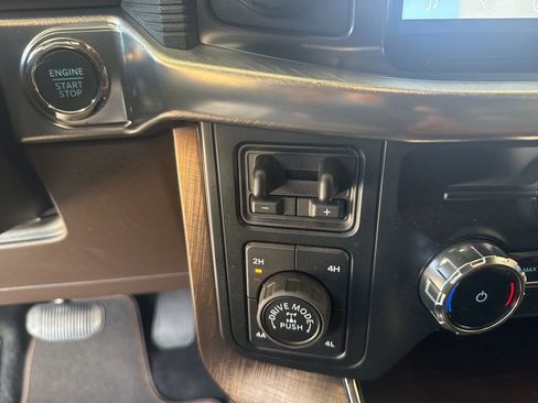 Certified 2025 Ford F150 King Ranch image 13