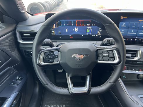 Used 2025 Ford Mustang GT Premium w/ GT Performance Package image 26