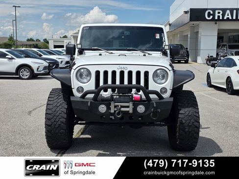 Used 2017 Jeep Wrangler Unlimited Sport w/ Quick Order Package 24S AWD/4WD image 2