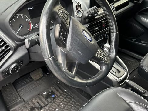 Used 2019 Ford EcoSport Titanium AWD/4WD image 5