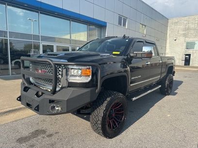 Used 2017 GMC Sierra 2500 Denali w/ Duramax Plus Package