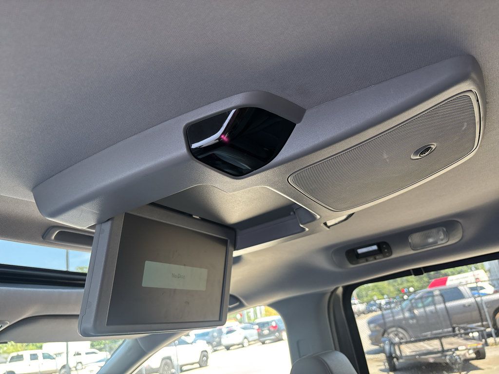 Used 2023 Honda Odyssey Touring image 25