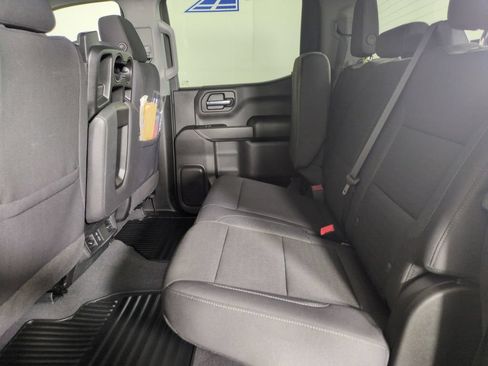 Used 2024 Chevrolet Silverado 1500 Custom Trail Boss AWD/4WD image 23
