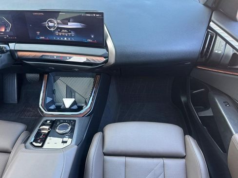 Used 2025 BMW X3 xDrive30i w/ Premium Package image 29