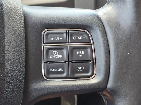 Used 2019 RAM 1500 Big Horn AWD/4WD image 18